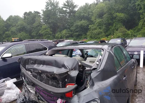 2008 Toyota Camry Le V6 из США, поврежденный, VIN 4T1BK46K68U061548